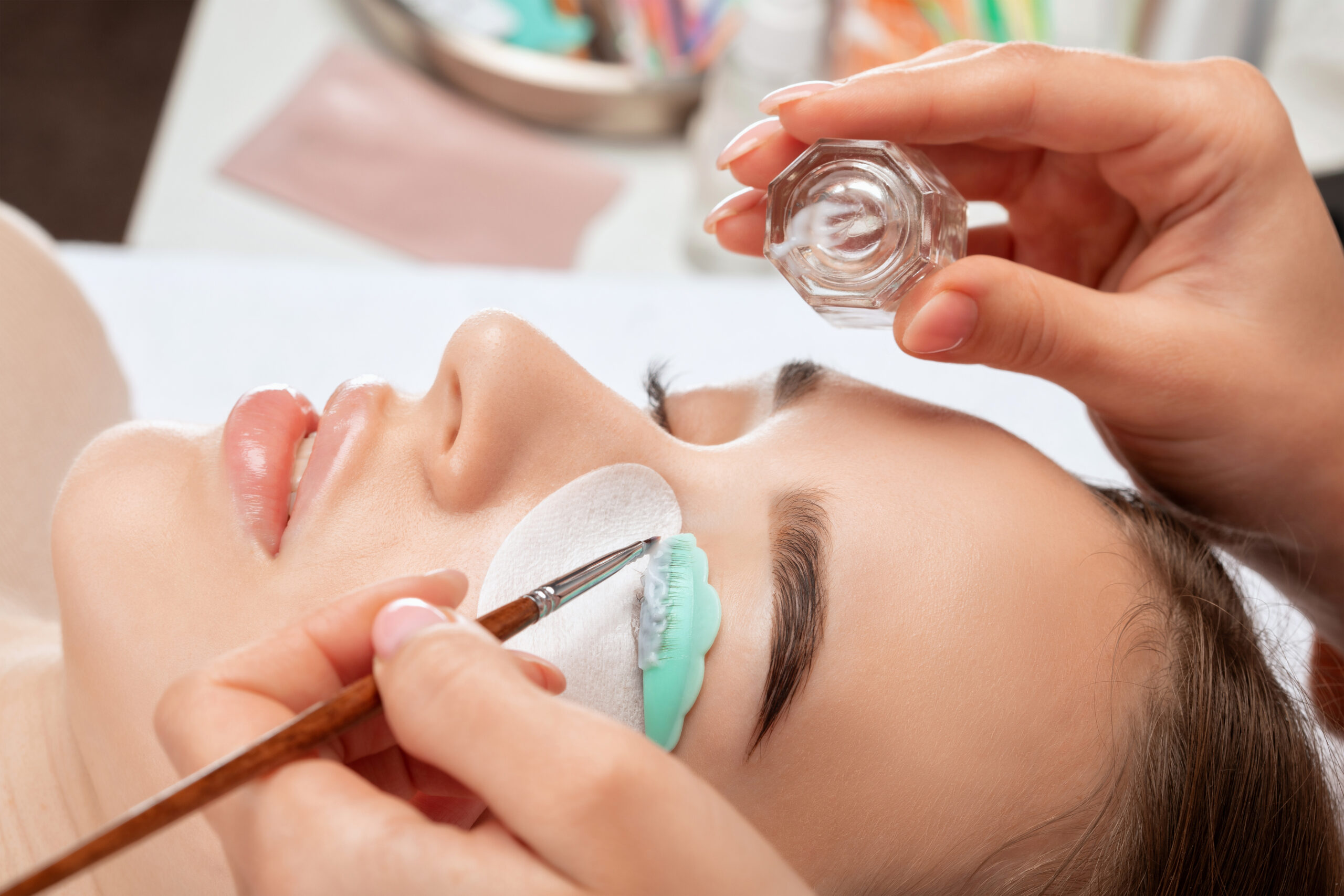 Lash Lifting